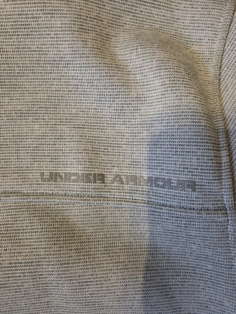 Under Armour Men’s Light Gray Full-Zip Performance Jacket with Black Hood